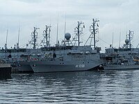 Siegburg (M1098), an Ensdorf-class minesweeper M1098 Siegburg.jpg