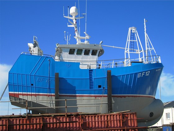 Robustly designed contemporary fishing boat