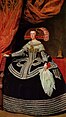 Diego Velázquez: Maria Anna von Österreich, Königin von Spanien, ca. 1652–1653. Die Damenmode in der nur in Spanien gültigen Spätphase zeigt extrem breite Reifröcke und breite helmartige Frisuren, die Halskrause ist verschwunden.