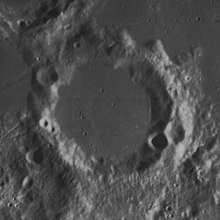 Mercator crater 4131 h3.jpg