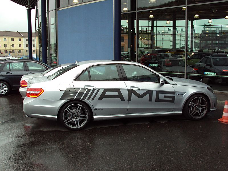 File:Mercedes-Benz E63 AMG (4001266944).jpg