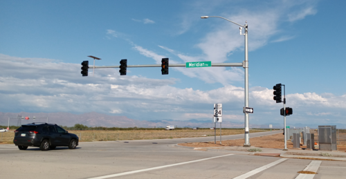 The intersection of Meridian Road and SR 24 in Arizona, prior to the full interchange being built there Meridian Rd-Arizona SR 24.png