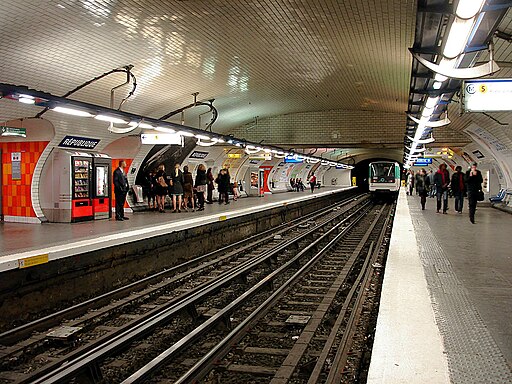 Metro de Paris - Ligne 3 - Republique 02