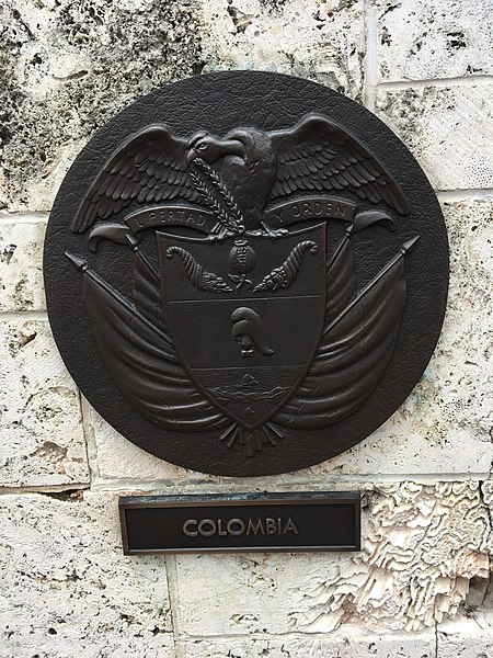 File:Miami, The Torch of Friendship (09) Colombia.jpg