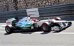 モナコGPで走行中のF1 W03 ドライバーはミハエル・シューマッハ
