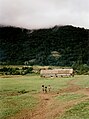 Một ngôi làng Eđê Mdhur trên cao nguyên Mdrak năm 1986