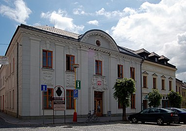 Nouvel hôtel de ville.