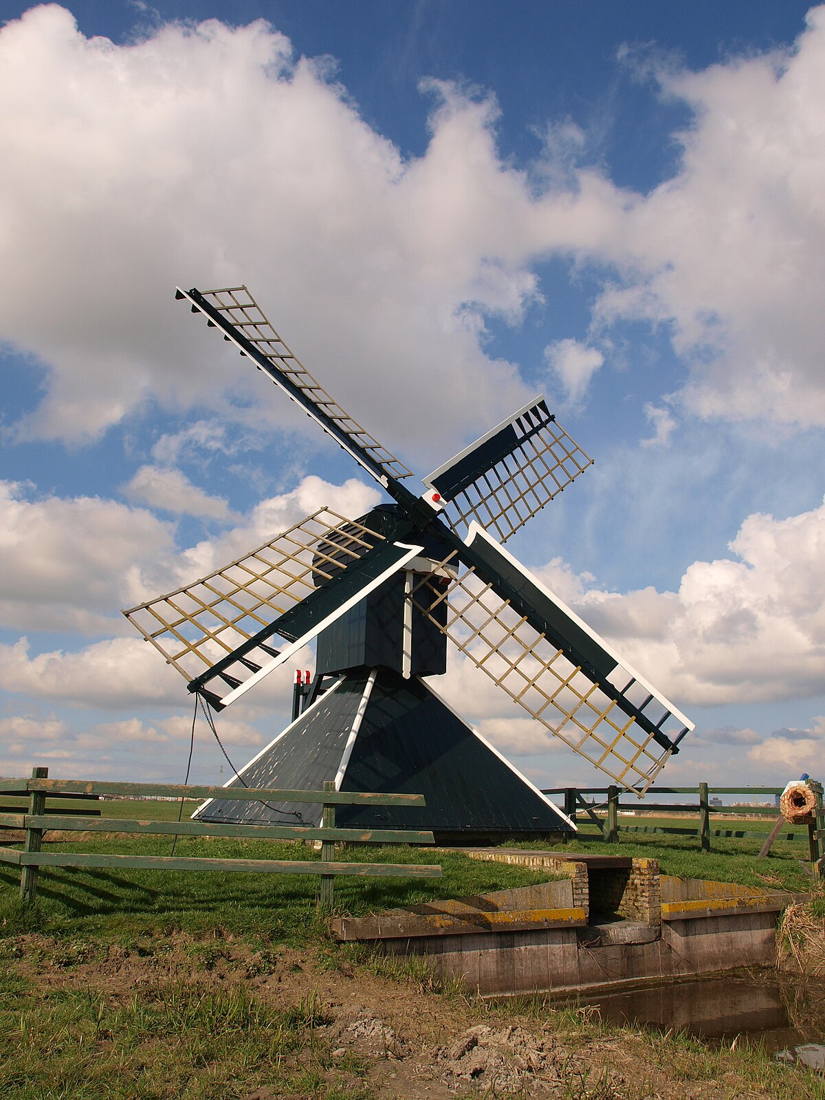 Molen Hoogland, Goutum - Wikipedia