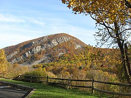 Mount Tammany.jpg