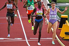 Mu and Hodgkinson at 2022 World Athletics Championships.jpg