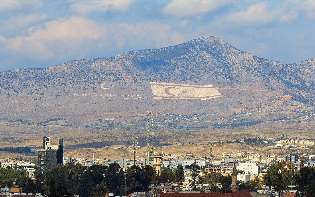 Beşparmak Dağları Bayrağı