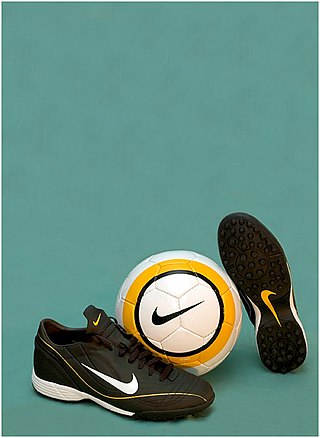 Nike topu