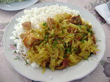 Olluquito with pork (con cerdo) and white rice from the Uco District, Huari Province, Ancash, Peru Olluquito con cerdo y arroz blanco 21042010.JPG