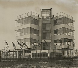 Open air school in Amsterdam by Jan Duiker (1929–1930)