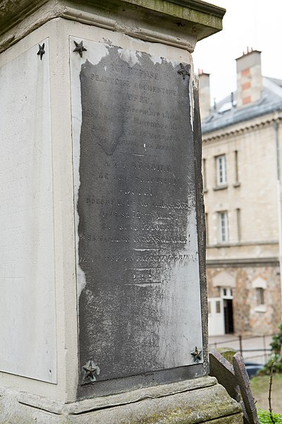 File:Père-Lachaise - Division 8 - Dufeu 16.jpg