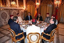 Pedro Sanchez at a dinner with Mohammed VI and his entourage, 2022 Pedro Sanchez se reune con el rey de Marruecos, Mohamed VI (6).jpg