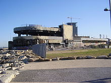 The site of the 2001 Tel Aviv Dolphinarium discotheque massacre, in which 21 Israelis were killed. PikiWiki Israel 19099 ruins of tel aviv dolphinarium.JPG