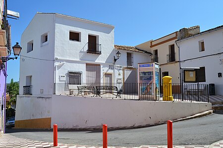 Plaça de Vicent Ballester de Benidoleig.JPG