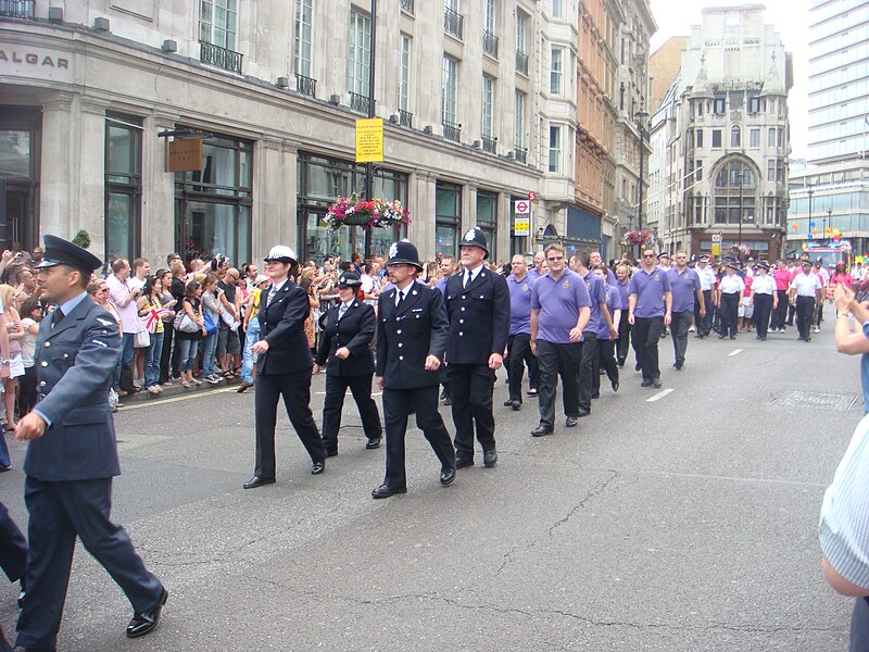 File:Pride London 2009 026.jpg