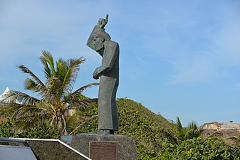 Statue at Plaza San Juan Bautista, near the Capitol of Puerto Rico