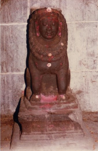Male purushamriga or Indian sphinx guarding the entrance of the Shri Shiva Nataraja temple in Chidambaram