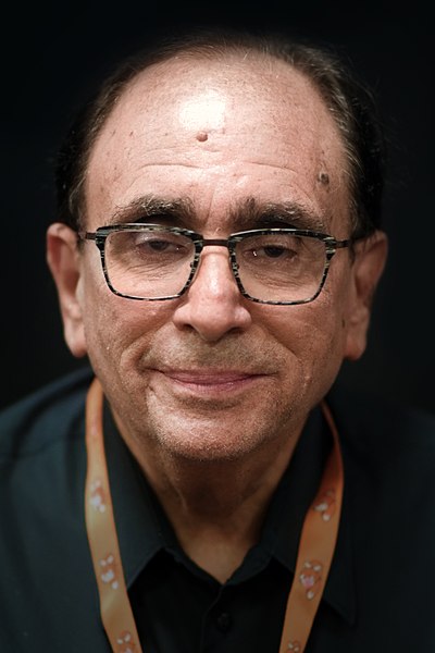 File:RLStine.jpg