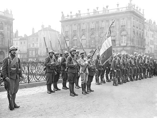 Review of the Marching Regiment of the Foreign Legion, RMLE at the end of November 1918