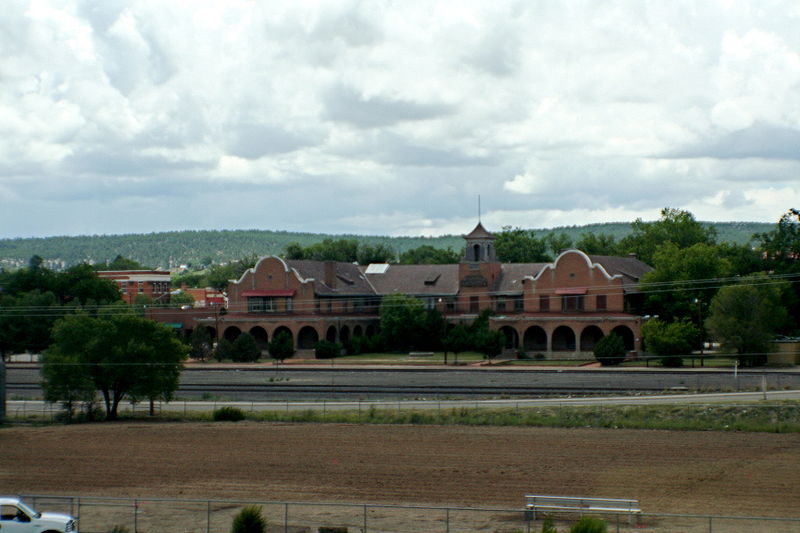 File:Rail Station in Las Vegas, New Mexico.JPG