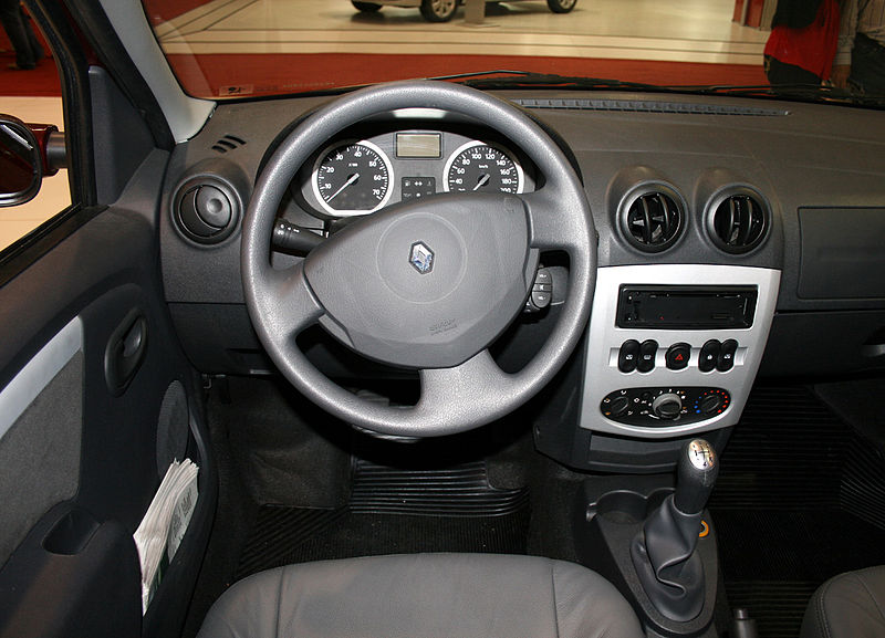 File:Renault Logan interior 2007 Curitiba.jpg