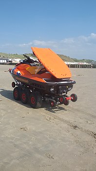 Lifeboat of the lifeboat Westkapelle Zuiderstrand.jpg