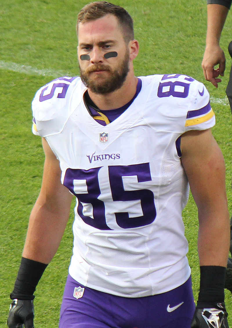 Rhett Ellison's father says free agents leaving Vikings because of 'toxic  leadership'