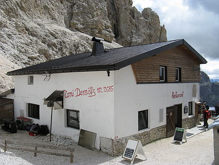 Rifugio Toni Demetz 2