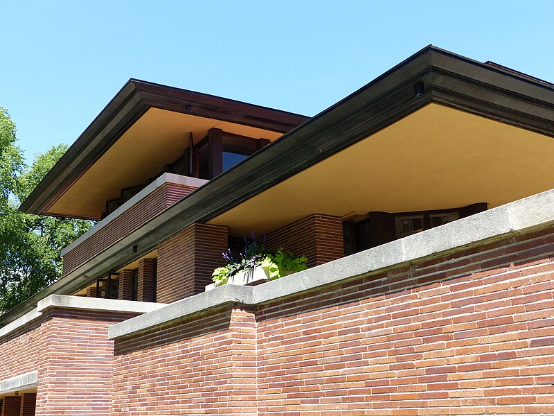 File:Robie House Exterior 13.jpg