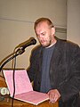 Поэт Андрей Родионов на IV Биеннале поэтов в Москве. 30.09.2005.