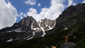 Salbitschijen Hochsommer von gleichnamigen Hütte