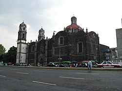 Santa Veracruz Kirche auf Av. Hidalgo