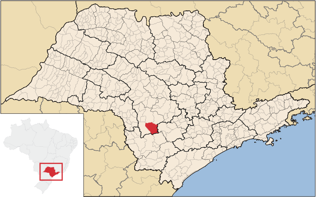 Localização da Estância Turística de Paranapanema em São Paulo