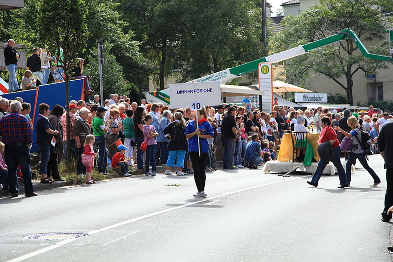 File:Schwelm - Heimatfest 2012 068 ies.jpg