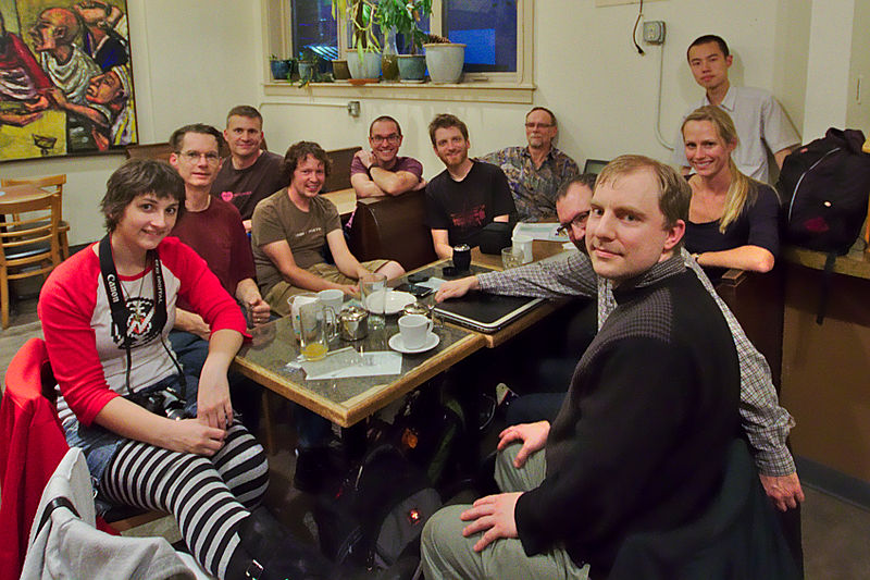 File:Seattle Wikipedia meetup at Café Allegro, 2014-10-15.jpg