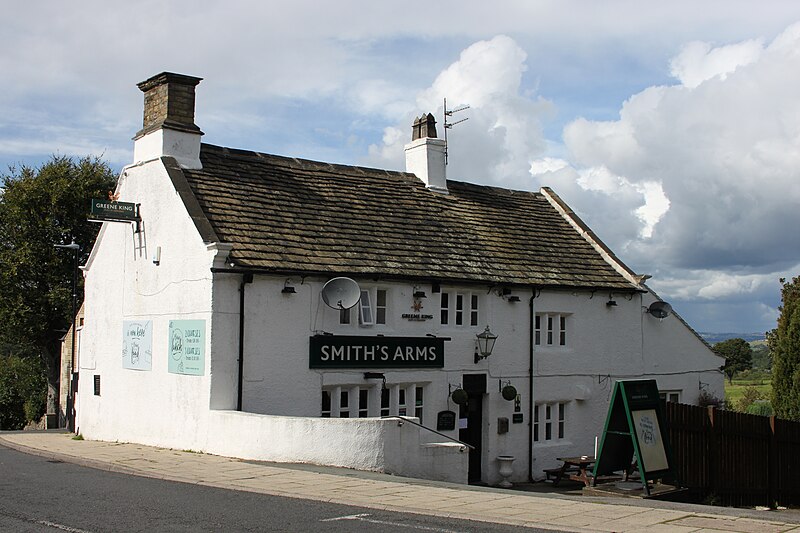 File:Smith's Arms, Highburton.jpg