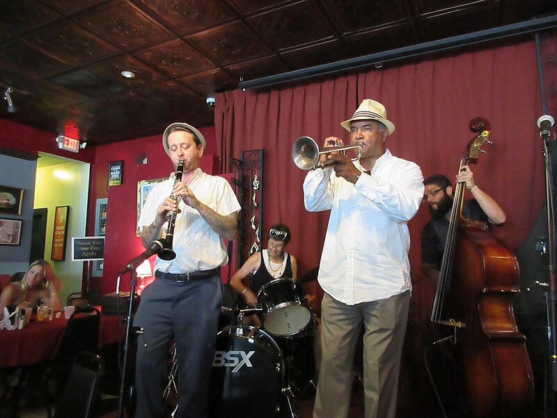 File:Some Like It Hot Jazz Band and Friends at Buffa's, New Orleans, 3 July 2016 49.jpg