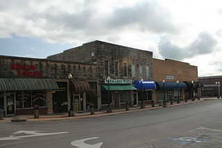 <span class="mw-page-title-main">Mountain Home Commercial Historic District</span> Historic district in Arkansas, United States