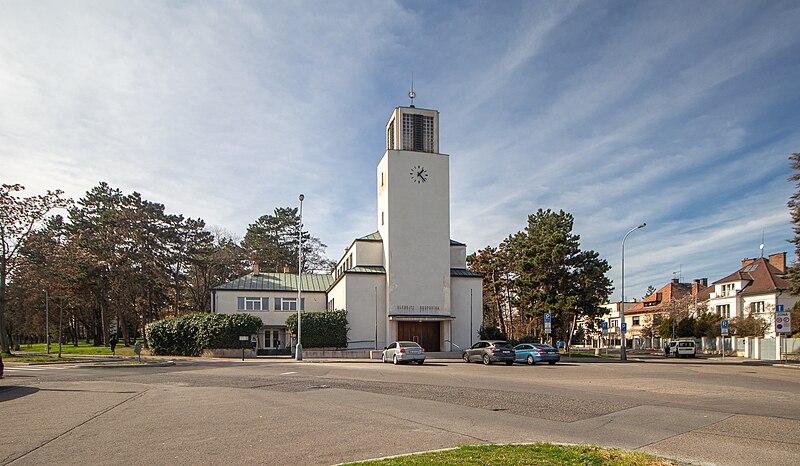 File:Střešovice evangelický kostel 4.jpg