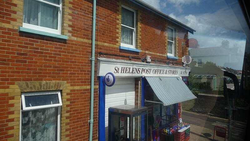 File:St Helens Post Office from Southern Vectis route 8 bus.JPG