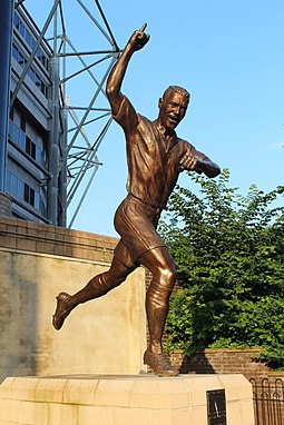 Statue of the club's record goalscorer Alan Shearer, outside St James' Park Statue Shearer Newcastle Tyne 4.jpg
