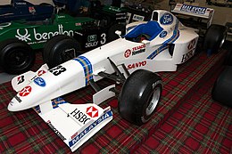 Stewart SF01 fram-vänster Donington Grand Prix Collection.jpg
