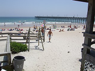 <span class="mw-page-title-main">Surf City, North Carolina</span> Town in North Carolina, United States