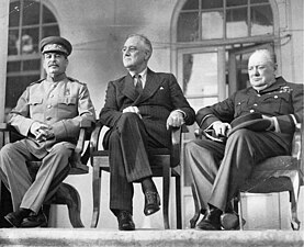 Josef Stalin, Franklin D. Roosevelt och Churchill vid Teherankonferensen, 1943.