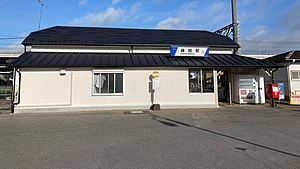 Tobu-railway-TN08-Fujioka-station-building-20210803-064150.jpg