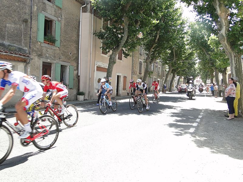 File:Tour de France 2016, étape 11 - Caunes-Minervois (8).jpg